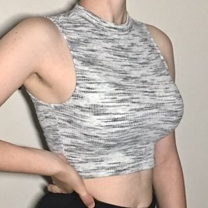 🤎4 for $10🤎Light Grey Knit Cropped Tank